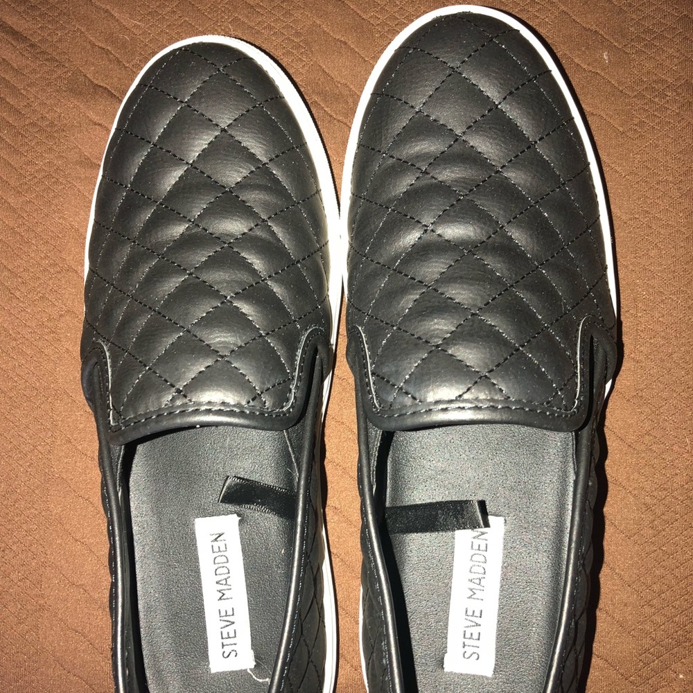 Steve Madden sneakers